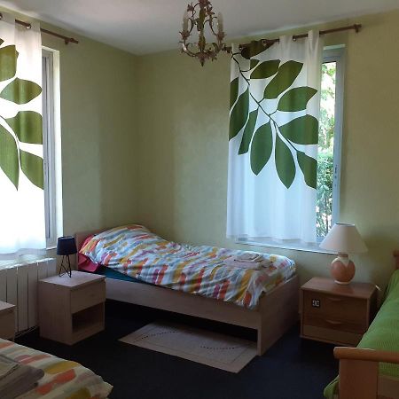 Gite 32 Rue Du Huit Mai Freneuse  Εξωτερικό φωτογραφία