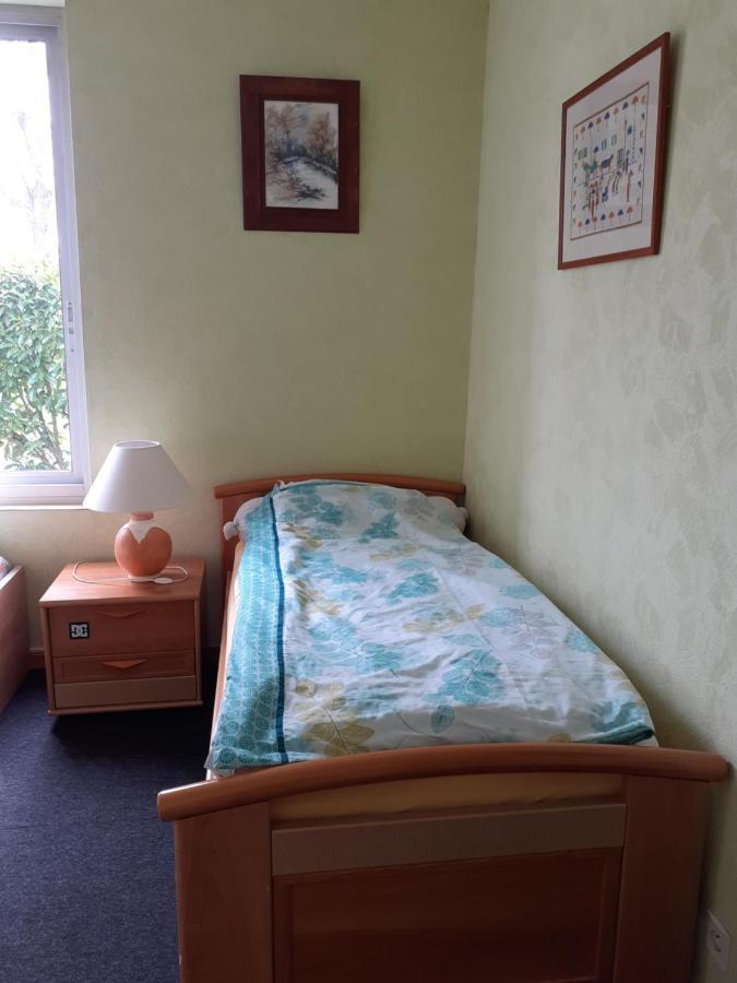 Gite 32 Rue Du Huit Mai Freneuse  Εξωτερικό φωτογραφία