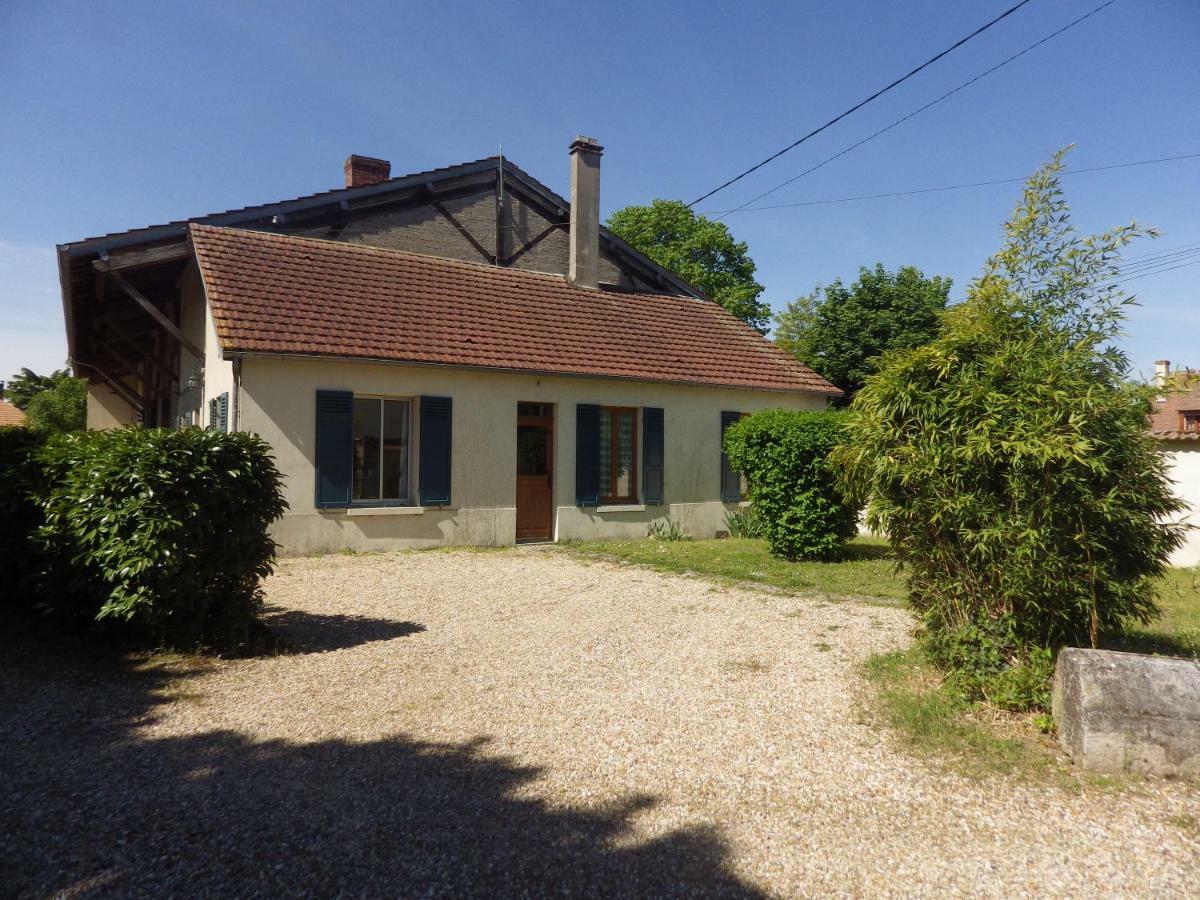 Gite 32 Rue Du Huit Mai Freneuse  Εξωτερικό φωτογραφία